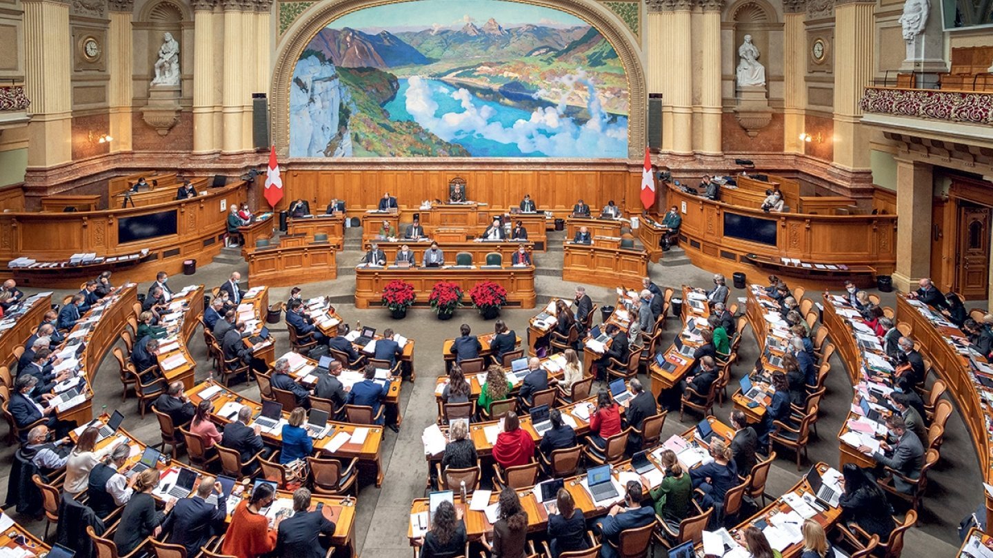 Parlement suisse débat retraites AVS
