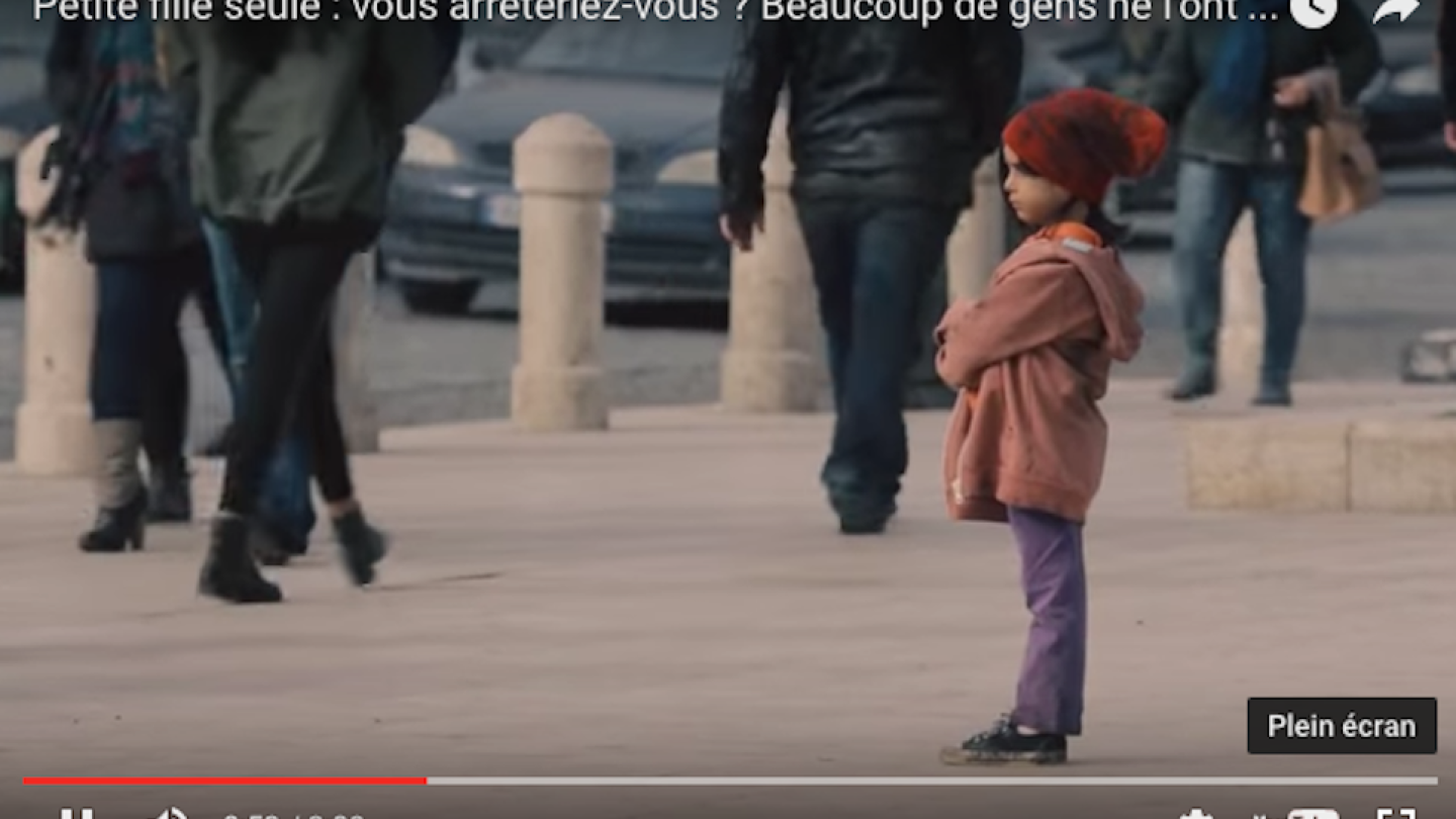 La vidéo de l'UNICEF mettant en scène la fillette Anano, 6 ans, dans les rues de Tbilissi